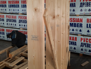 38 mm x 184 mm x 2440 mm KD S4S  European spruce Lumber