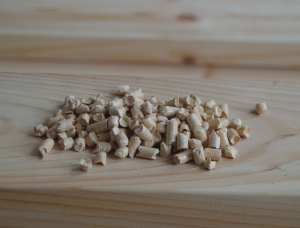 Spruce-Pine (S-P) Wood pellets 8 mm x 12 mm