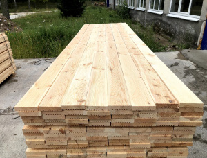 Scots Pine Anti-slip decking 32 mm x 140 mm x 4000 mm