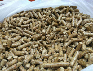 Spruce-Pine (S-P) Wood pellets 8 mm x 30 mm