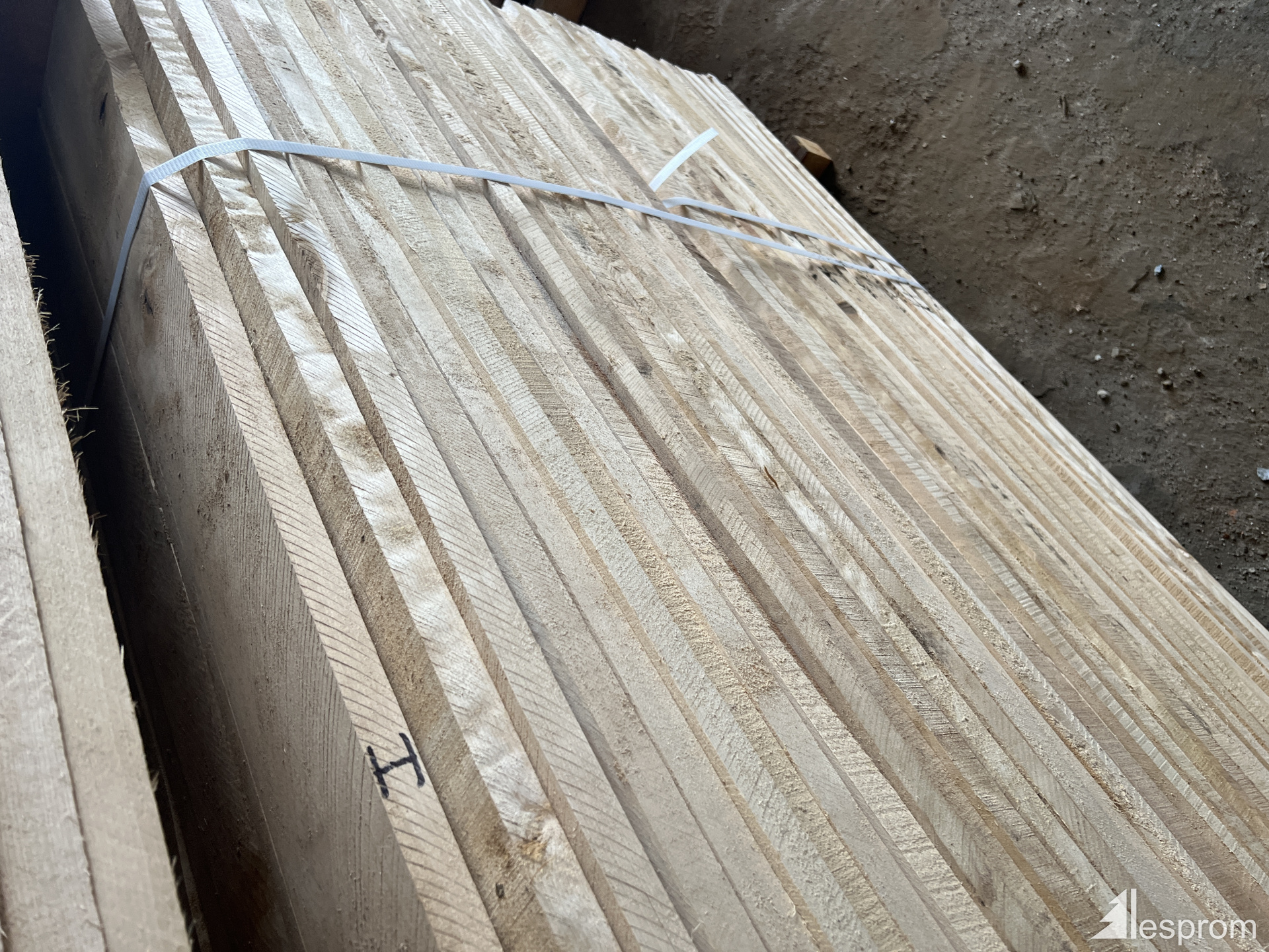 25 mm x 100 mm x 2000 mm AD S1S1E Pressure Treated Birch Lumber