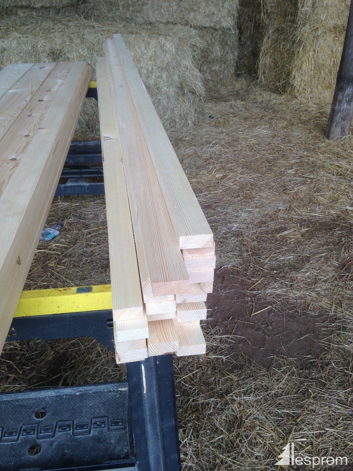 SPF Lumber KD 17 mm x 80 mm x 2000 mm