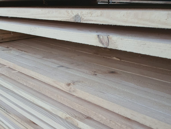 23 mm x 96 mm x 1200 mm KD R/S Heat Treated Siberian Pine Lumber