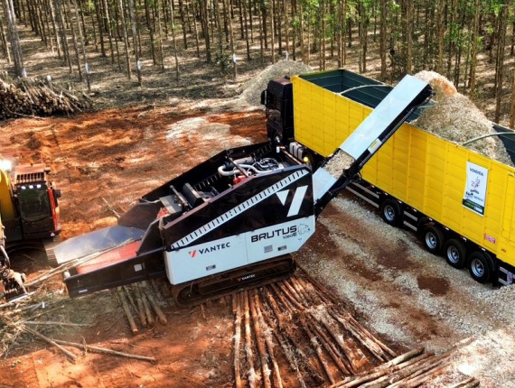 Vantec Brutus 1020E - Wood Chipper