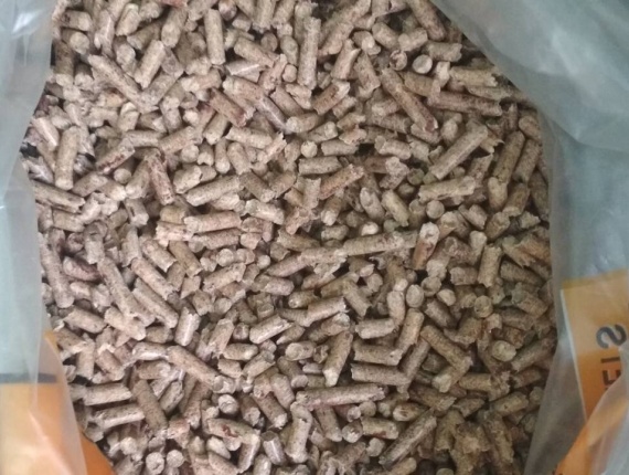 Holzpellets  Sibirische Kiefer 6 mm x 10 mm