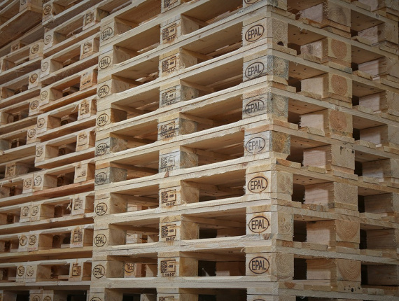 Spruce-Pine-Fir (SPF) Wooden Pallet 1200 mm x 1200 mm x 145 mm