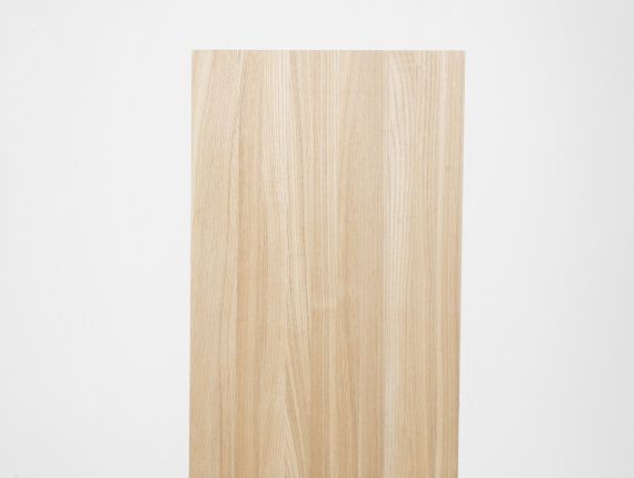 Цельноламельный мебельный щит Ясень 20 мм x 600 мм x 1500 мм