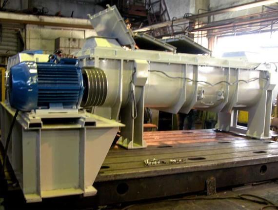 Шнековая мешалка (устройство перемешивания)