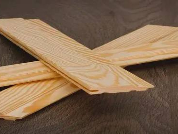 經典的 歐洲赤松 KD 12 mm x 88 mm x 4000 mm