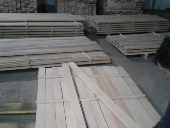 25 mm x 100 mm x 1800 mm KD S4S  Birch Lumber