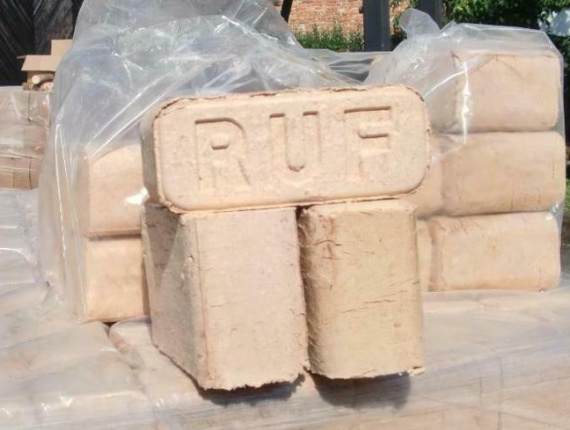 RUF Wood Briquettes 2 mm x 10 mm x 40 mm