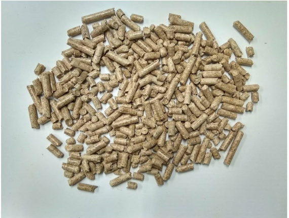 Spruce-Pine (S-P) Wood pellets 8 mm x 30 mm