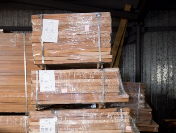 30 mm x 250 mm x 3200 mm KD  Oak Lumber