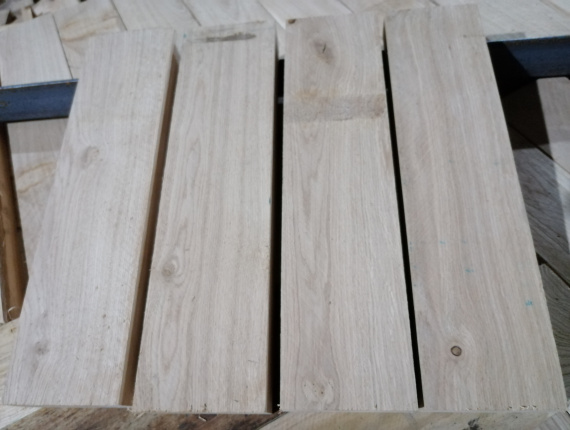 30 mm x 60 mm x 370 mm GR R/S  Oak Lumber