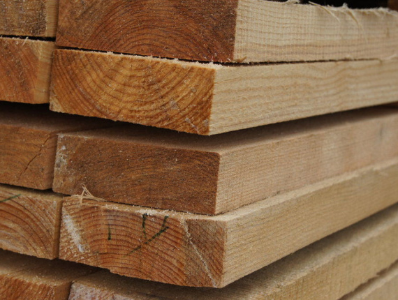 50 mm x 100 mm x 2000 mm KD R/S  European spruce Lumber