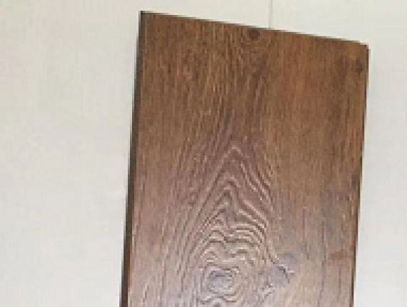 12 mm x 240 mm x 1220 mm Chestnut Laminated flooring