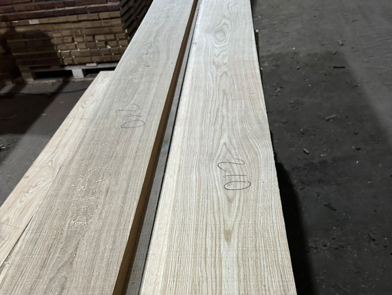 50 mm x 170 mm x 2500 mm KD S4S  Oak Lumber