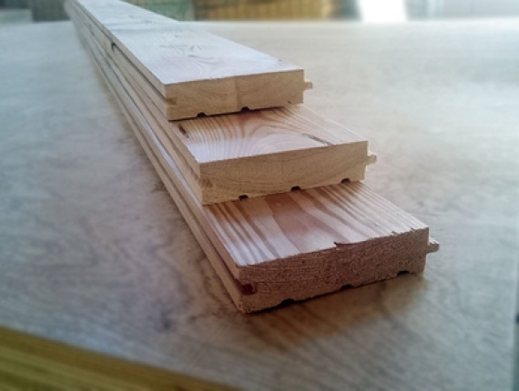 Настил чернового пола в деревянном доме. Barlinek дуб cheese cake molti. Пиломатериал в мир дерева. Кд пол. Короб мдф 26*70*2050.