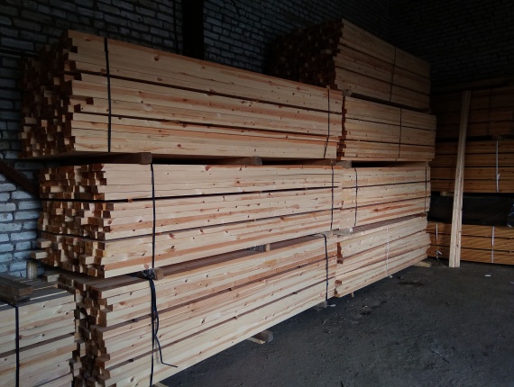 Lumber KD Pine 50 mm x 150 mm x 6 m