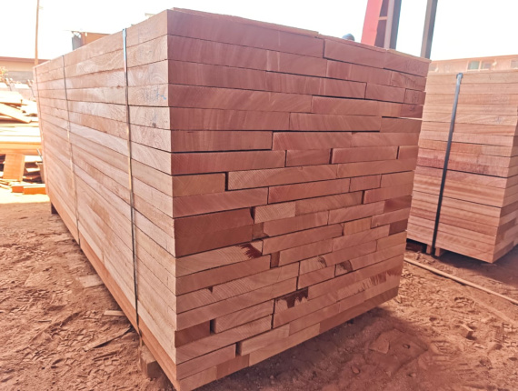 70 mm x 160 mm x 2500 mm KD S4S  Sapelli (Sapele, Aboudikro, Penkwa, Lifaki) Lumber
