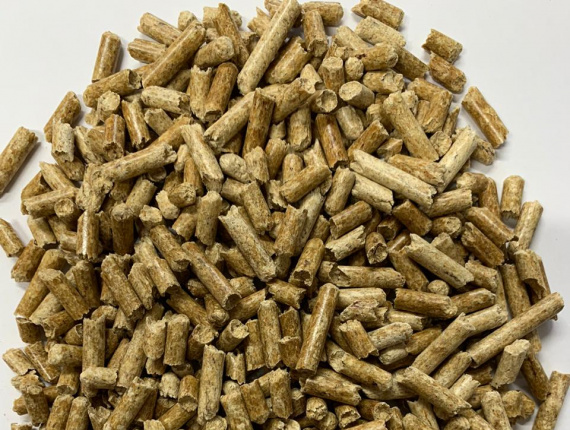 Holzpellets  Gemeine Fichte 6 mm x 20 mm