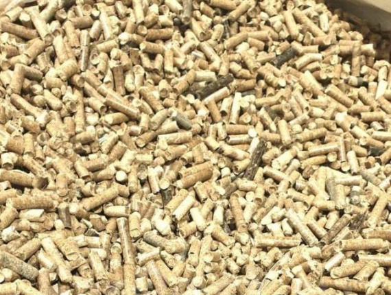 Holzpellets  Gemeine Fichte 6 mm x 20 mm