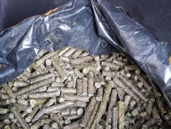 云杉 - 松 - 冷杉 (SPF) 木制颗粒 6 mm x 20 mm