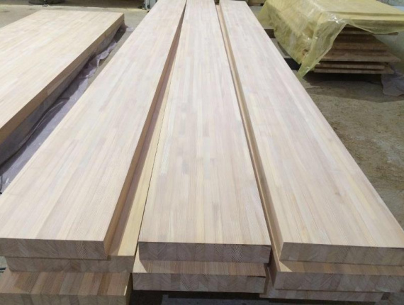 Siberian Larch Glued (Discontinuous stave) Furniture panel 40 mm x 600 mm x 2400 mm
