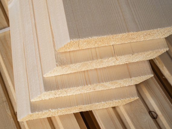22 mm x 150 mm x 4000 mm KD R/S Heat Treated Spruce-Pine (S-P) Lumber