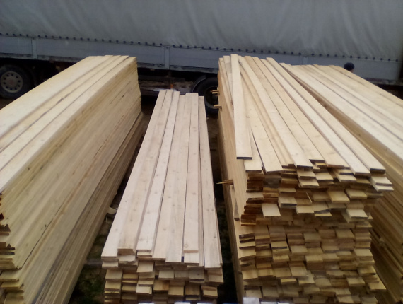 25 mm x 125 mm x 6000 mm GR R/S  Spruce-Pine (S-P) Lumber