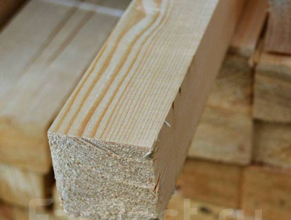 75 mm x 75 mm x 6000 mm KD  Spruce-Pine (S-P) Stud