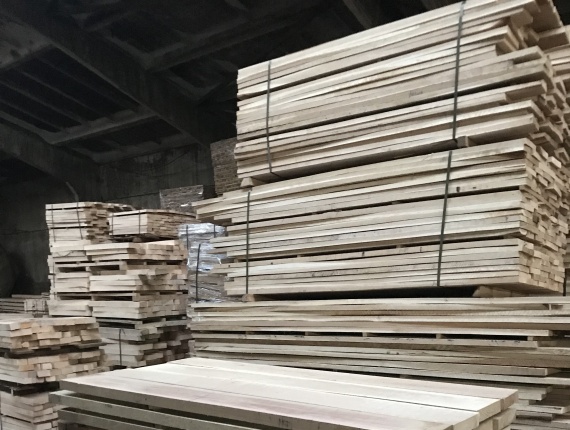 30 mm x 250 mm x 2800 mm KD  Oak Lumber