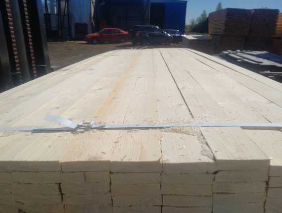 25 mm x 103 mm x 3050 mm KD R/S  Siberian spruce Lumber