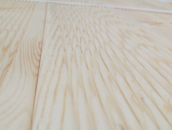 防滑飾面板 歐洲赤松 KD 35 mm x 145 mm x 6000 mm