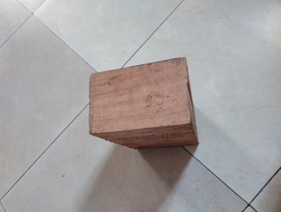 Mahogany Square Logs 50 mm x 150 mm x 6 m