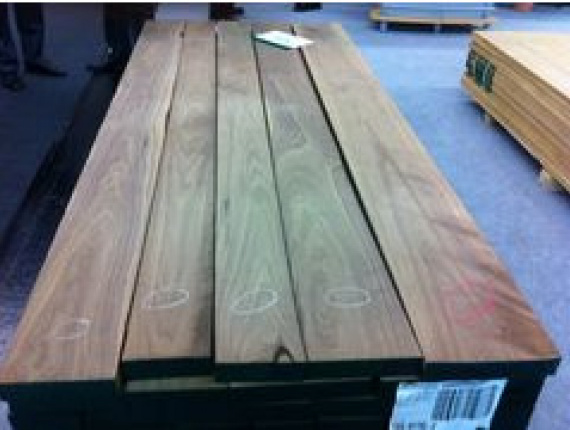 50 mm x 150 mm x 600 mm KD S4S Heat Treated Walnut Lumber
