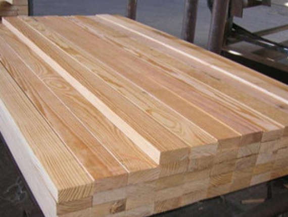 20 mm x 140 mm x 2440 mm KD S2S  European spruce Lumber