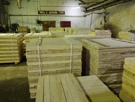 22 mm x 125 mm x 4000 mm KD S4S Heat Treated European spruce Lumber