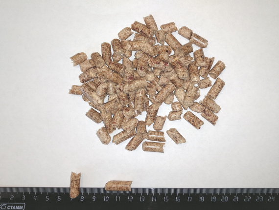 Древесные пеллеты Ель-Сосна-Пихта (SPF)  6 мм x 15 мм