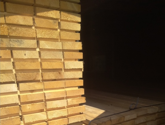 Pine beam AD 44 mm x 148 mm x 4 m