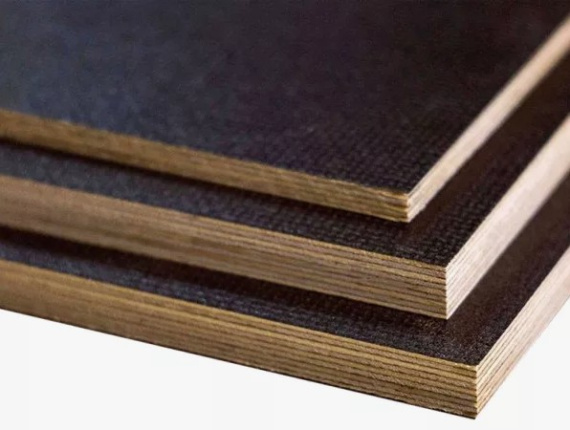 Sanded Birch Film faced plywood 2440 mm x 1220 mm x 15 mm
