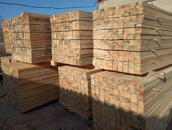 AD Siberian Pine Lumber 37 mm x 87 mm x 3985 mm