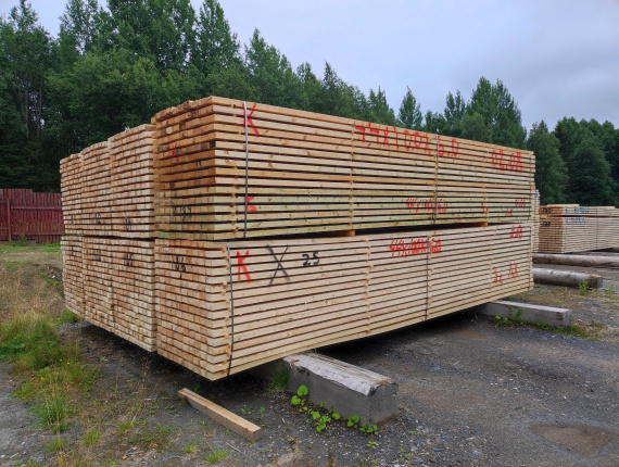 44 mm x 100 mm x 6000 mm GR R/S  European spruce Lumber