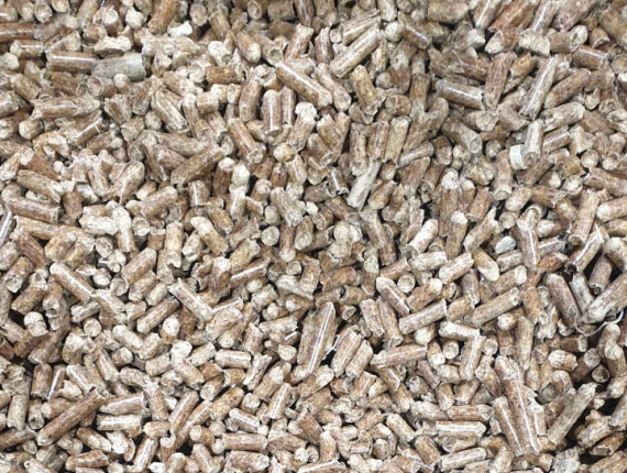 European spruce Wood pellets 8 mm x 30 mm